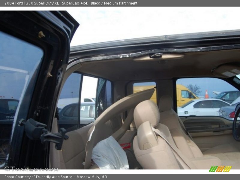 Black / Medium Parchment 2004 Ford F350 Super Duty XLT SuperCab 4x4