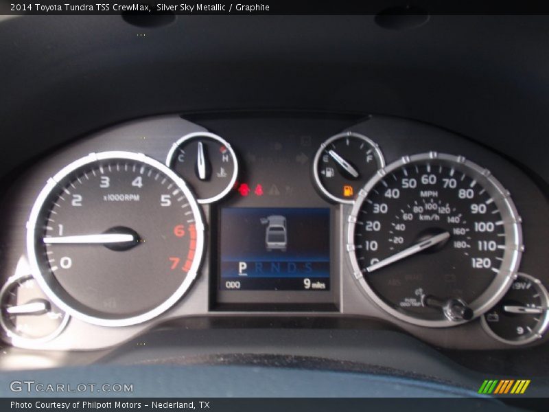 Silver Sky Metallic / Graphite 2014 Toyota Tundra TSS CrewMax