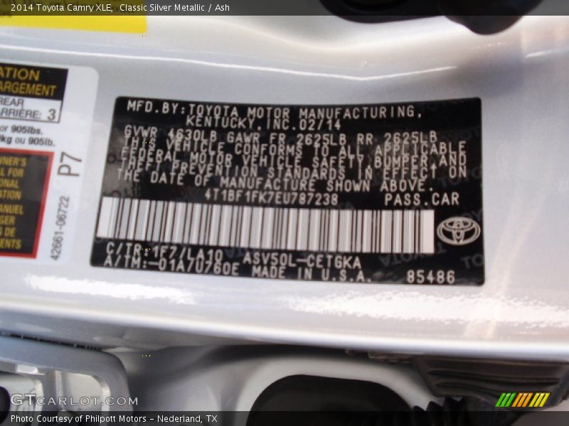 Classic Silver Metallic / Ash 2014 Toyota Camry XLE