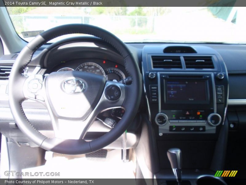 Magnetic Gray Metallic / Black 2014 Toyota Camry SE