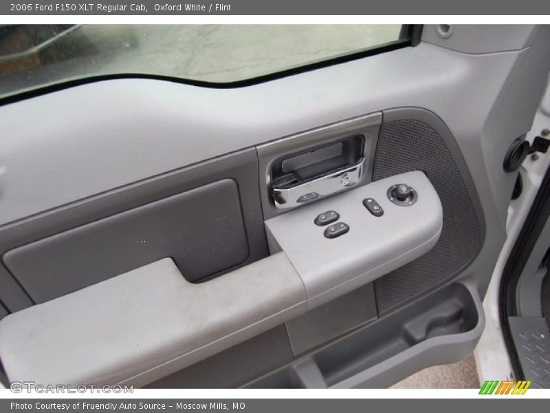 Oxford White / Flint 2006 Ford F150 XLT Regular Cab