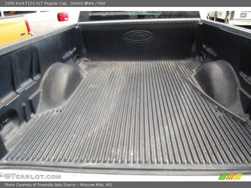 Oxford White / Flint 2006 Ford F150 XLT Regular Cab