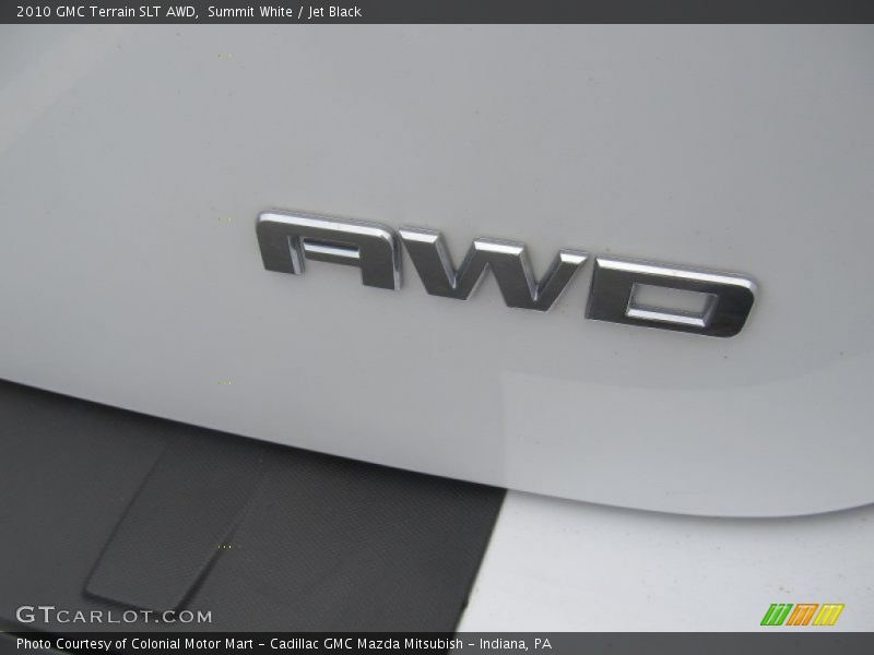 Summit White / Jet Black 2010 GMC Terrain SLT AWD
