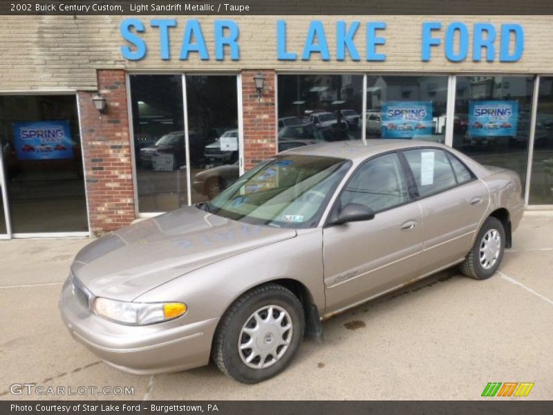 Light Sandrift Metallic / Taupe 2002 Buick Century Custom