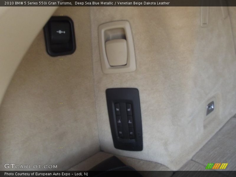 Deep Sea Blue Metallic / Venetian Beige Dakota Leather 2010 BMW 5 Series 550i Gran Turismo
