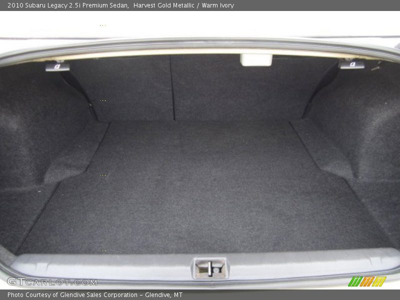 Harvest Gold Metallic / Warm Ivory 2010 Subaru Legacy 2.5i Premium Sedan