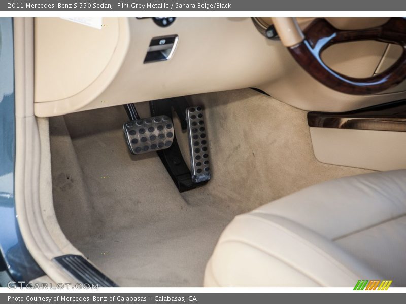 Flint Grey Metallic / Sahara Beige/Black 2011 Mercedes-Benz S 550 Sedan