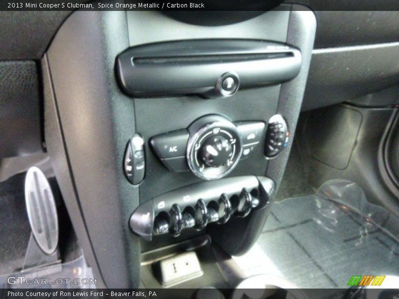 Spice Orange Metallic / Carbon Black 2013 Mini Cooper S Clubman