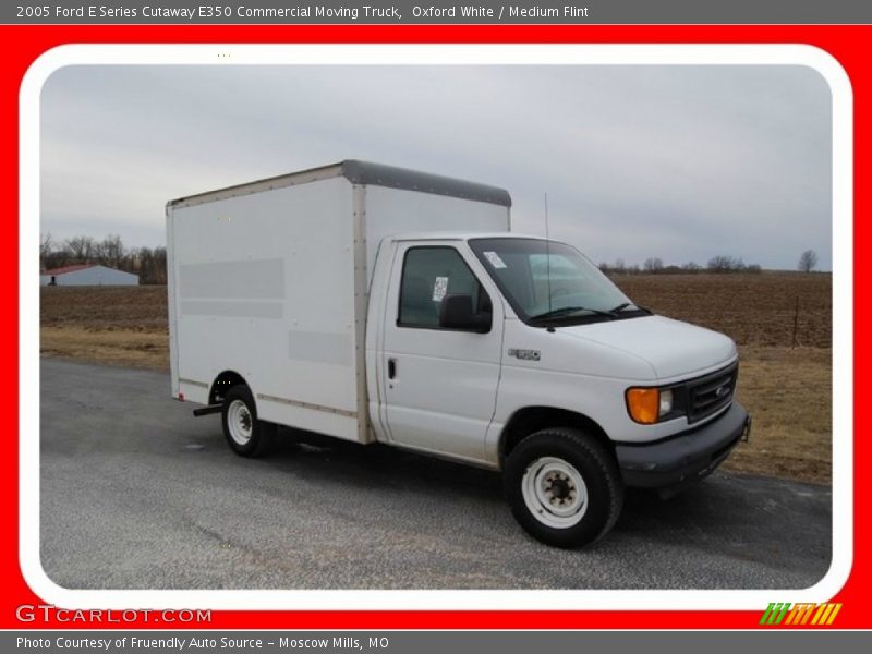 Oxford White / Medium Flint 2005 Ford E Series Cutaway E350 Commercial Moving Truck