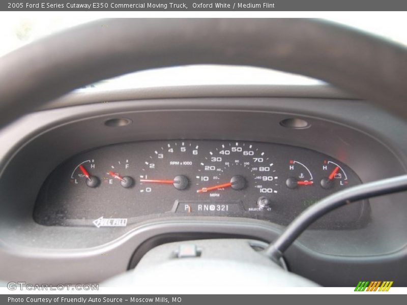 Oxford White / Medium Flint 2005 Ford E Series Cutaway E350 Commercial Moving Truck