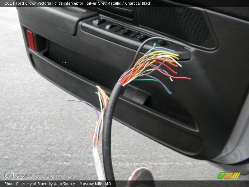 Silver Grey Metallic / Charcoal Black 2011 Ford Crown Victoria Police Interceptor