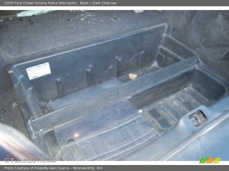 Black / Dark Charcoal 2009 Ford Crown Victoria Police Interceptor