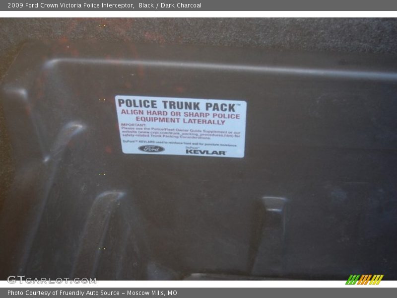 Black / Dark Charcoal 2009 Ford Crown Victoria Police Interceptor