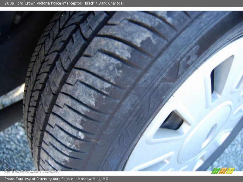 Black / Dark Charcoal 2009 Ford Crown Victoria Police Interceptor