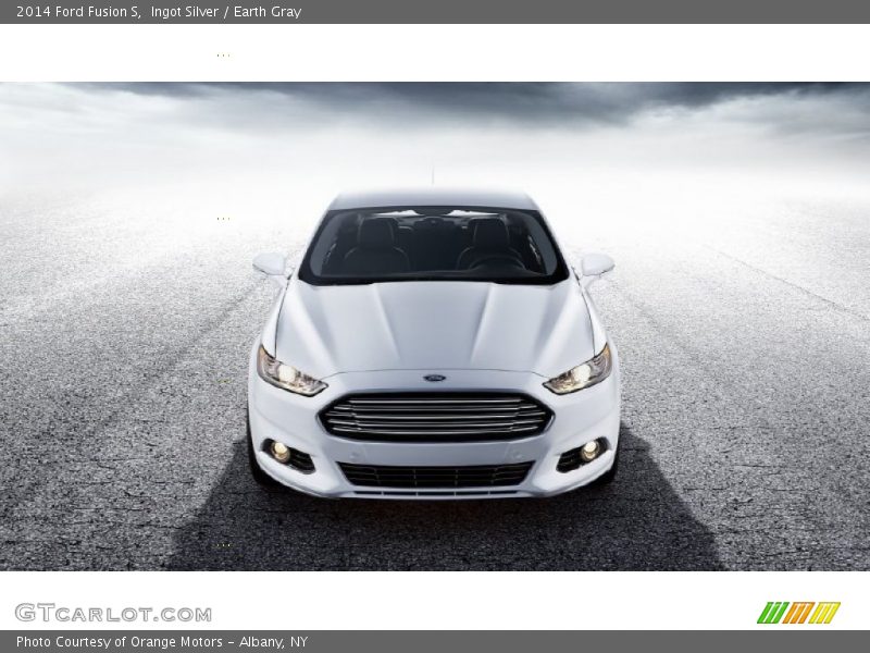 Ingot Silver / Earth Gray 2014 Ford Fusion S