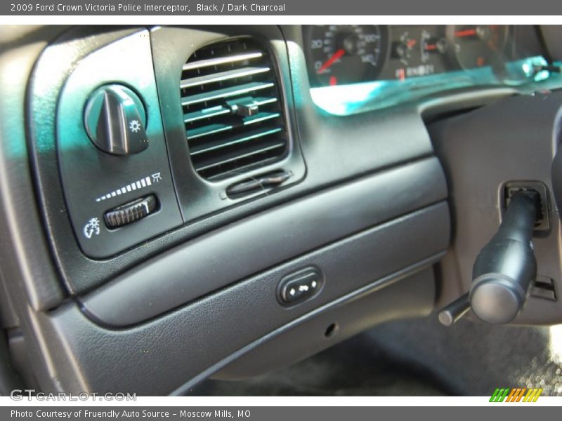 Black / Dark Charcoal 2009 Ford Crown Victoria Police Interceptor