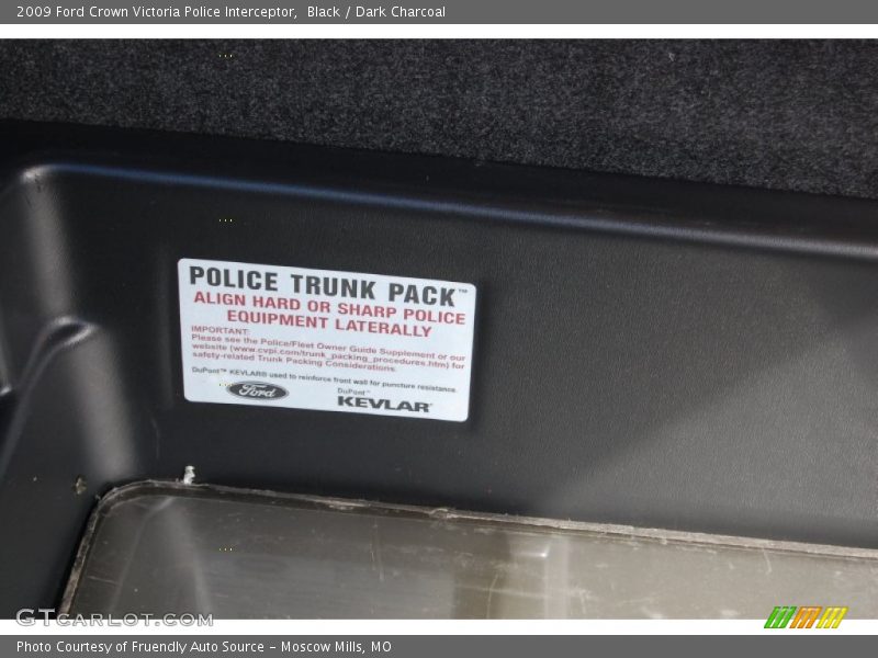 Black / Dark Charcoal 2009 Ford Crown Victoria Police Interceptor
