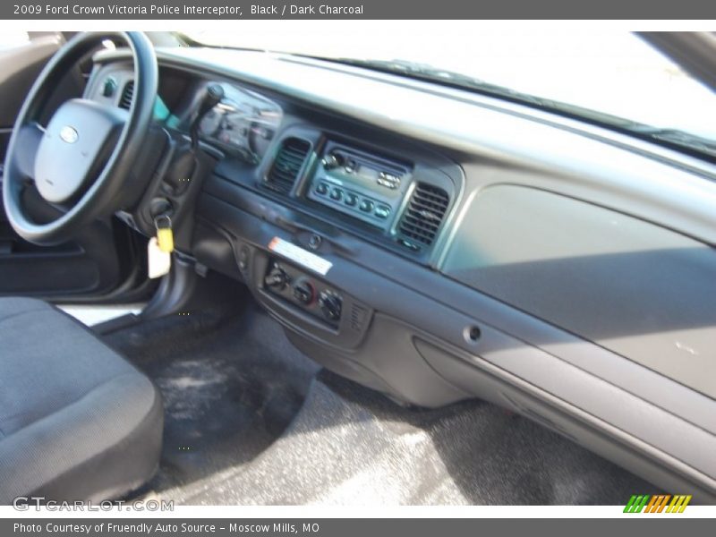 Black / Dark Charcoal 2009 Ford Crown Victoria Police Interceptor
