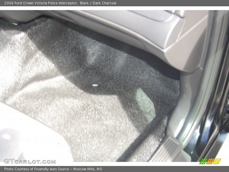 Black / Dark Charcoal 2009 Ford Crown Victoria Police Interceptor