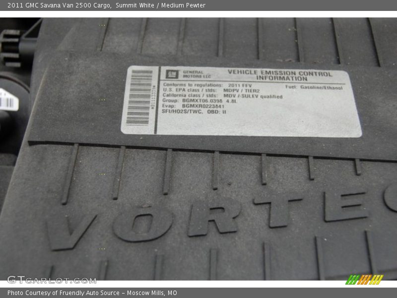 Summit White / Medium Pewter 2011 GMC Savana Van 2500 Cargo