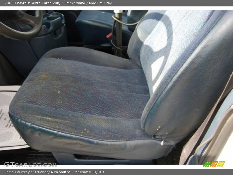 Summit White / Medium Gray 2005 Chevrolet Astro Cargo Van