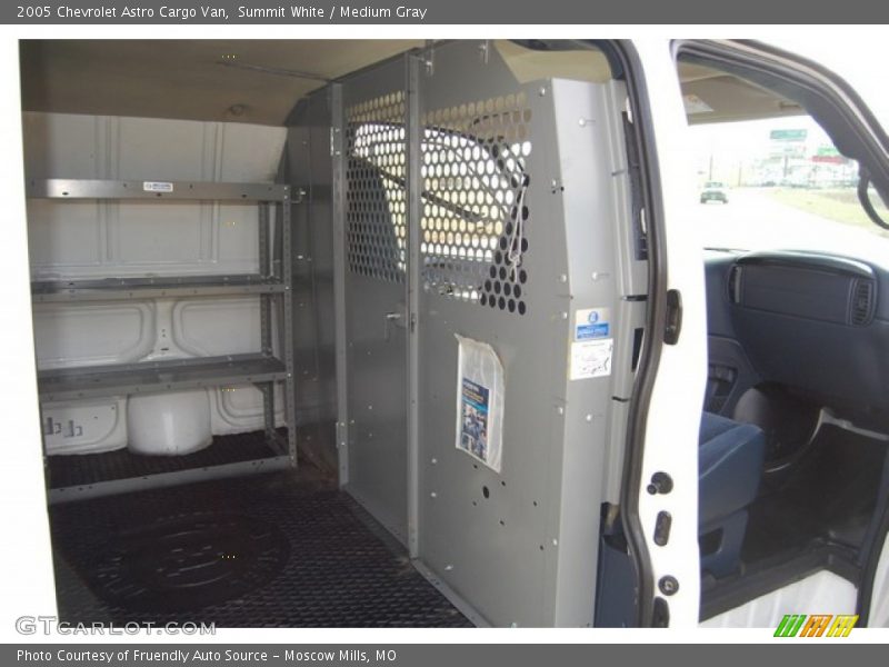 Summit White / Medium Gray 2005 Chevrolet Astro Cargo Van
