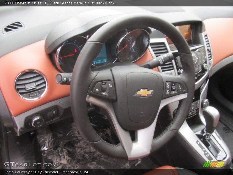 Dashboard of 2014 Cruze LT