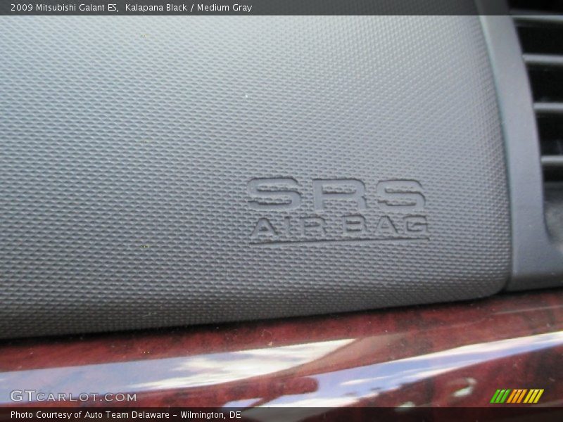 Kalapana Black / Medium Gray 2009 Mitsubishi Galant ES