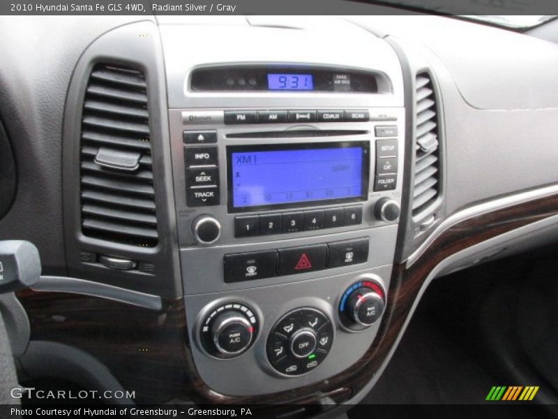 Radiant Silver / Gray 2010 Hyundai Santa Fe GLS 4WD