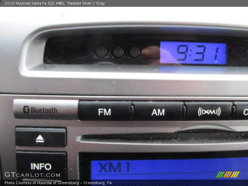Radiant Silver / Gray 2010 Hyundai Santa Fe GLS 4WD