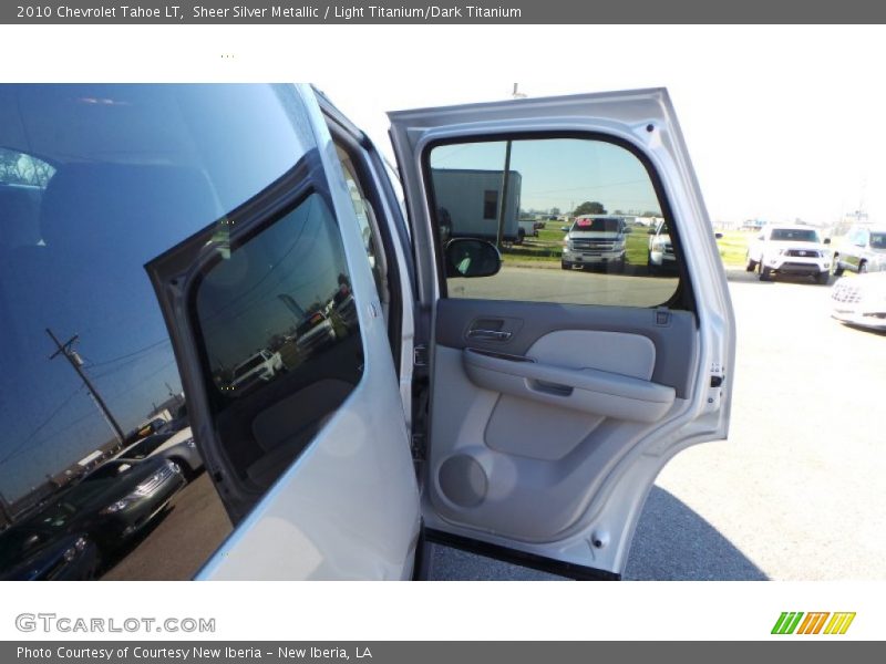 Sheer Silver Metallic / Light Titanium/Dark Titanium 2010 Chevrolet Tahoe LT