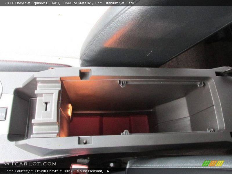 Silver Ice Metallic / Light Titanium/Jet Black 2011 Chevrolet Equinox LT AWD