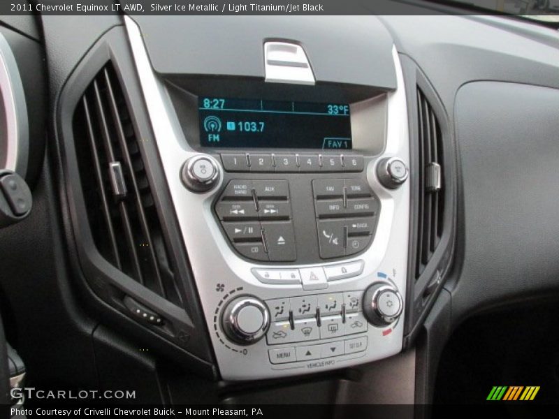 Silver Ice Metallic / Light Titanium/Jet Black 2011 Chevrolet Equinox LT AWD