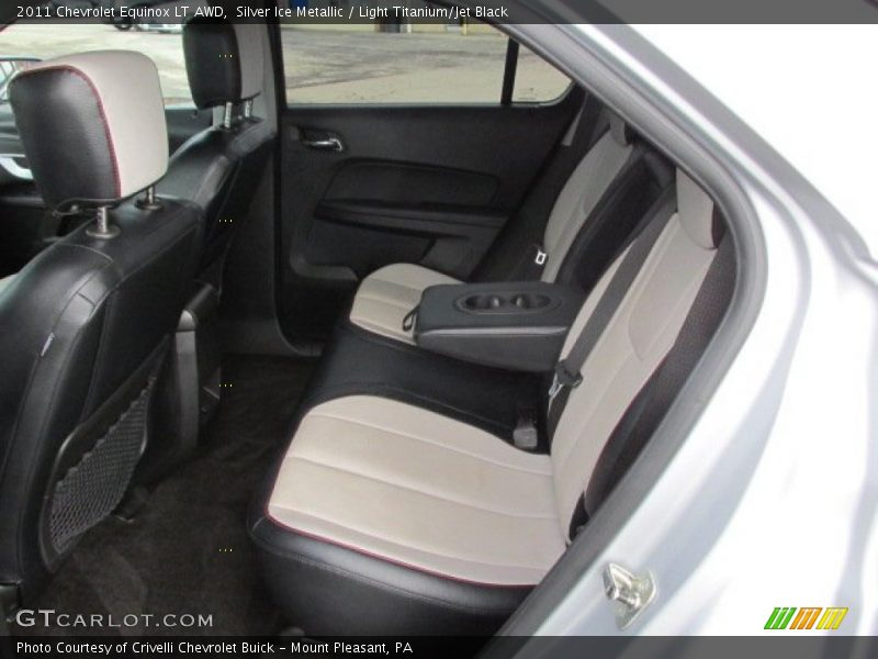 Silver Ice Metallic / Light Titanium/Jet Black 2011 Chevrolet Equinox LT AWD