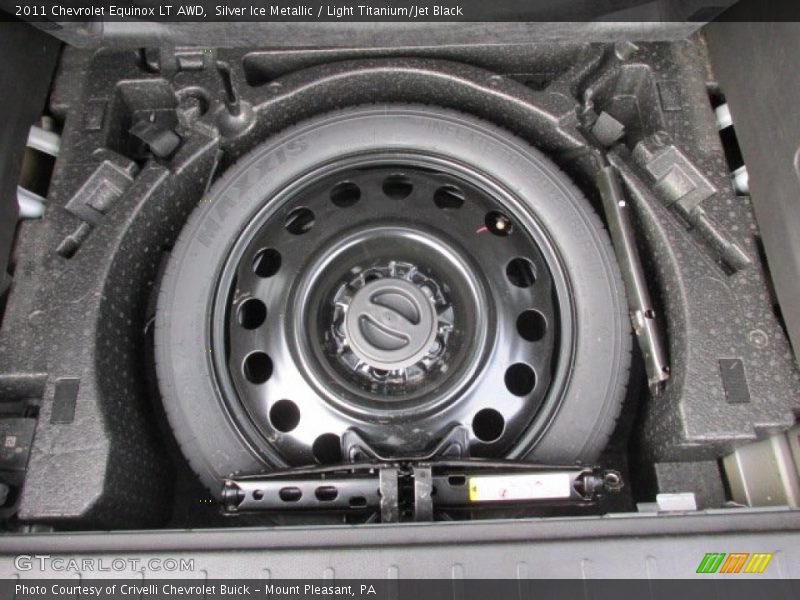 Silver Ice Metallic / Light Titanium/Jet Black 2011 Chevrolet Equinox LT AWD
