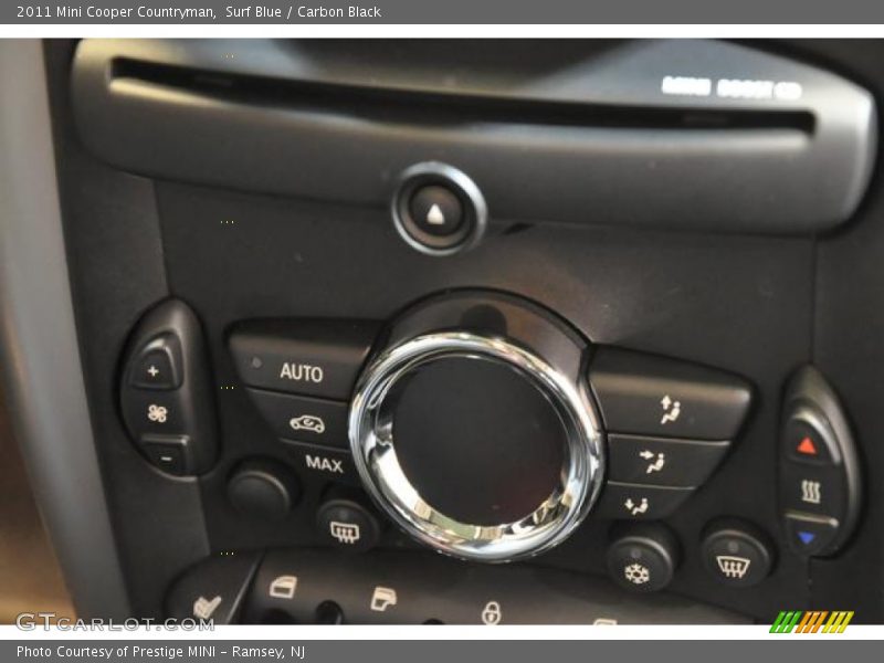 Surf Blue / Carbon Black 2011 Mini Cooper Countryman