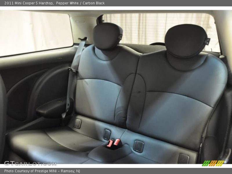 Pepper White / Carbon Black 2011 Mini Cooper S Hardtop