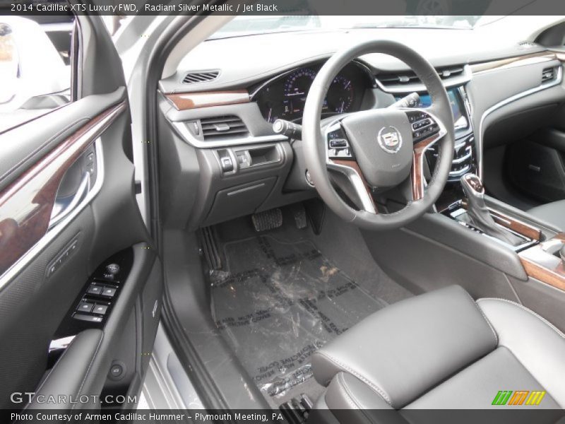 Radiant Silver Metallic / Jet Black 2014 Cadillac XTS Luxury FWD