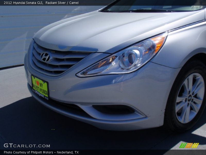 Radiant Silver / Camel 2012 Hyundai Sonata GLS
