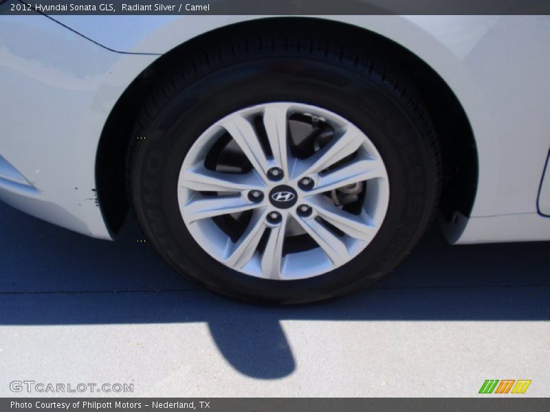 Radiant Silver / Camel 2012 Hyundai Sonata GLS