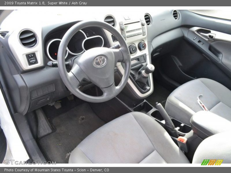  2009 Matrix 1.8 Ash Gray Interior