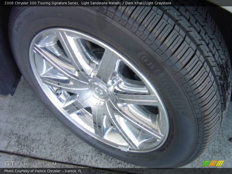Light Sandstone Metallic / Dark Khaki/Light Graystone 2008 Chrysler 300 Touring Signature Series
