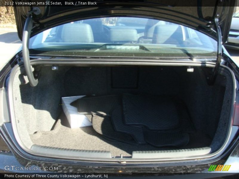 Black / Titan Black 2012 Volkswagen Jetta SE Sedan