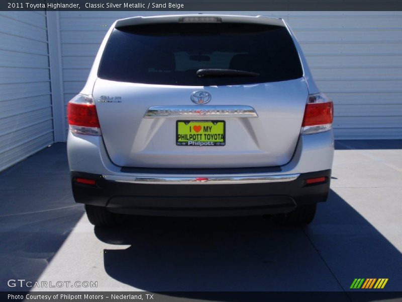 Classic Silver Metallic / Sand Beige 2011 Toyota Highlander