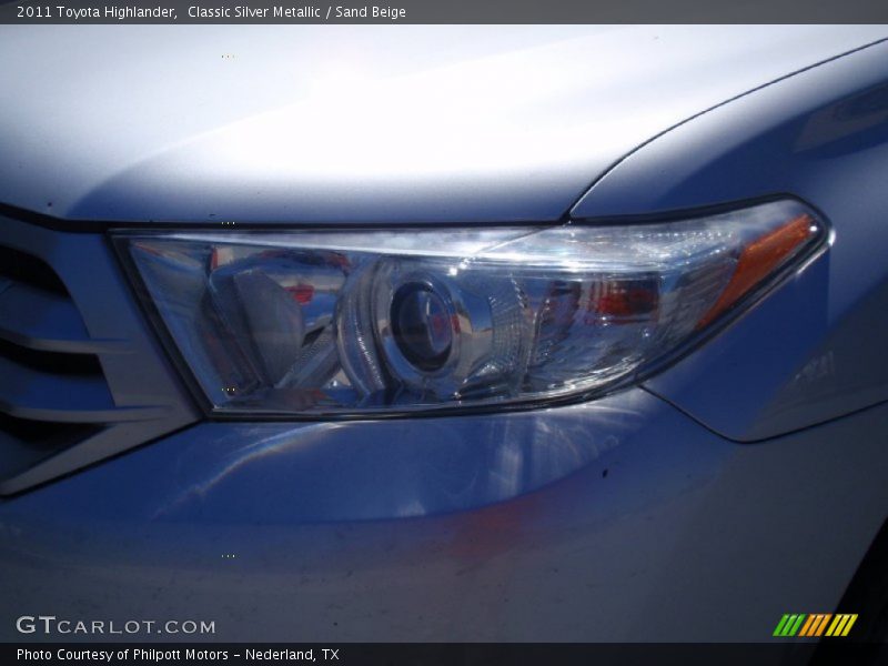 Classic Silver Metallic / Sand Beige 2011 Toyota Highlander