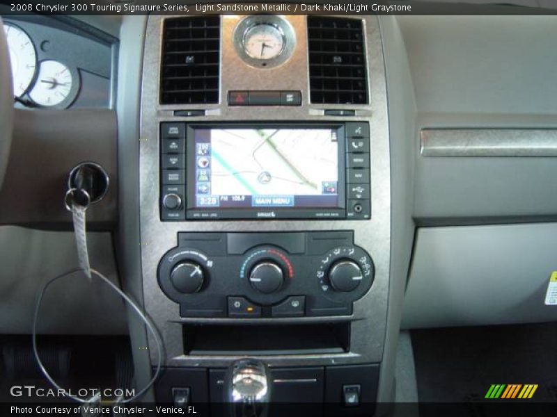 Light Sandstone Metallic / Dark Khaki/Light Graystone 2008 Chrysler 300 Touring Signature Series