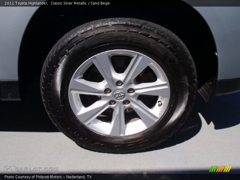Classic Silver Metallic / Sand Beige 2011 Toyota Highlander