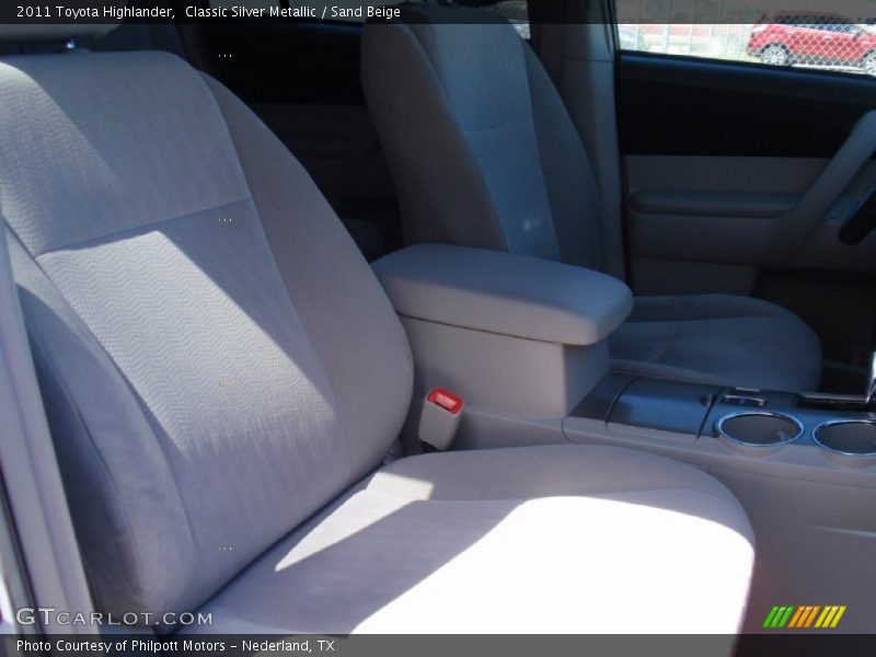 Classic Silver Metallic / Sand Beige 2011 Toyota Highlander