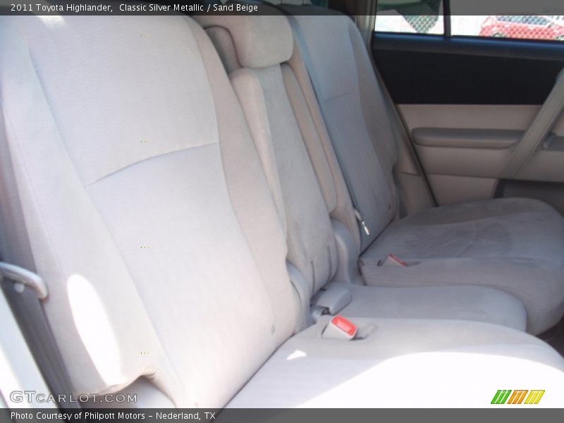 Classic Silver Metallic / Sand Beige 2011 Toyota Highlander