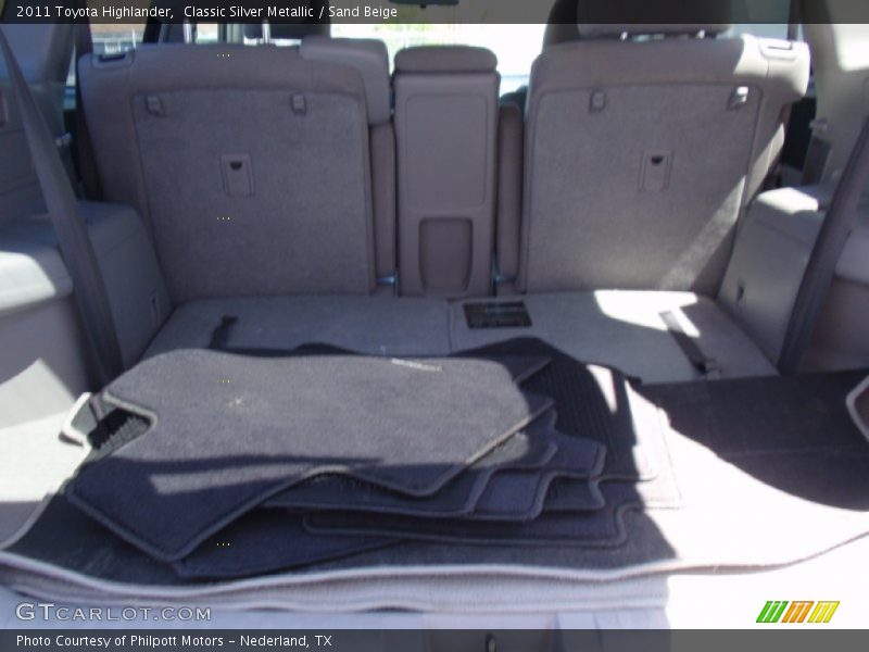 Classic Silver Metallic / Sand Beige 2011 Toyota Highlander
